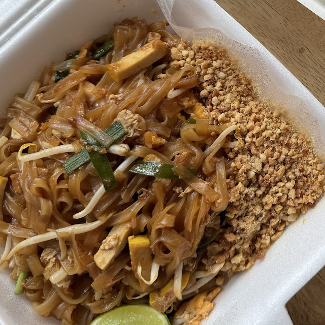 Pad Thai Noodles with Prawn