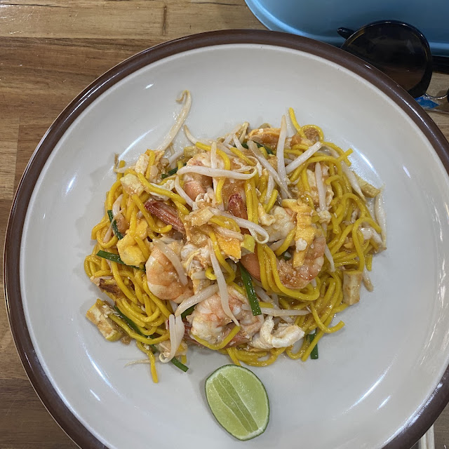 Egg Noodles with Shrimp