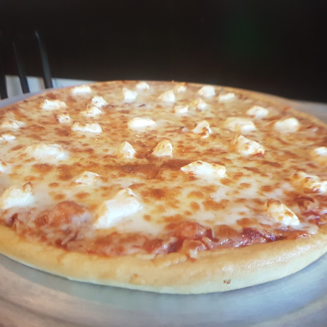 Pizza 4 Quesos