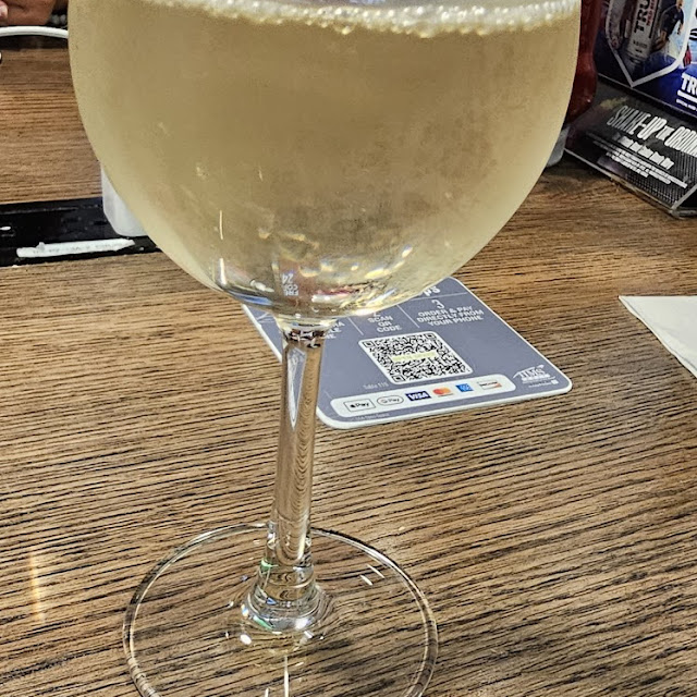 9oz Pinot Grigio