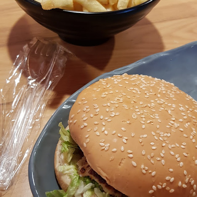 Double Bondi Burger Combo