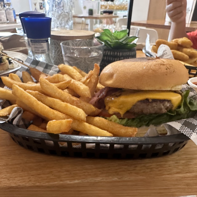 Riverside Beef Burger