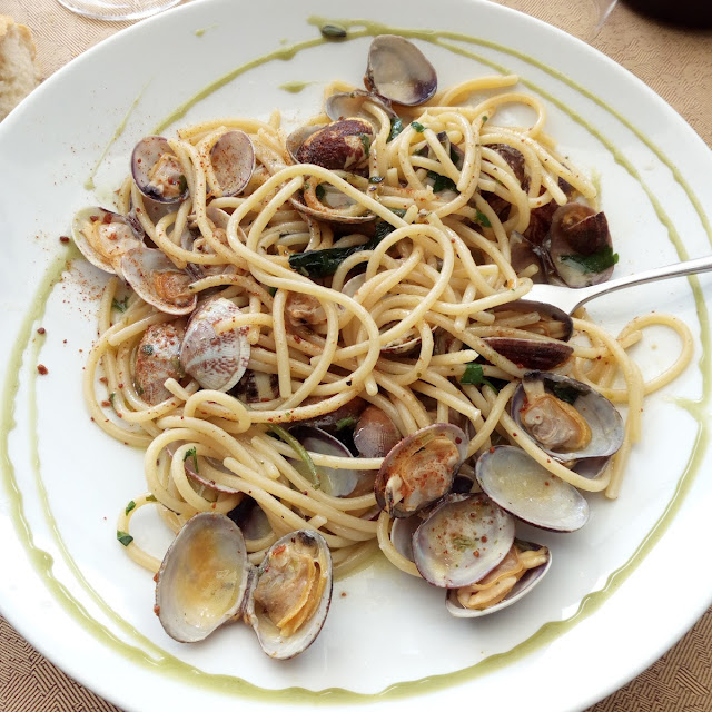 Spaghetti Alle Vongole Con Bottarga