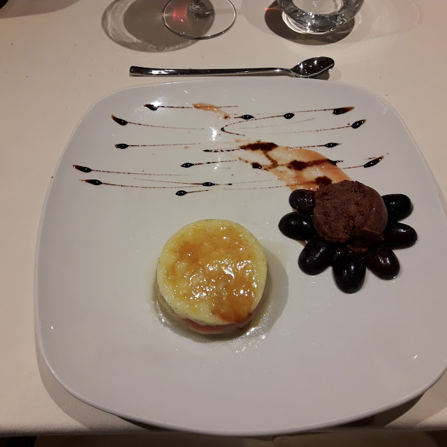 Tortino Di Mele E Gelato
