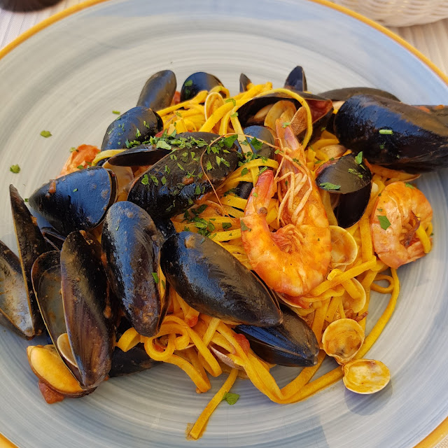 Tagliolini Al Ai Frutti Di Mare