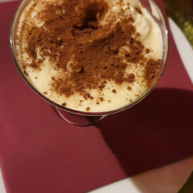 Tiramisu Cake