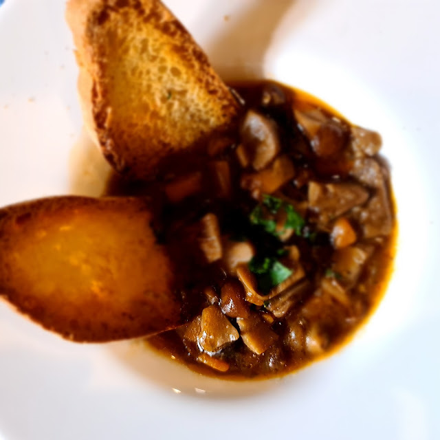 Zuppa Di Funghi