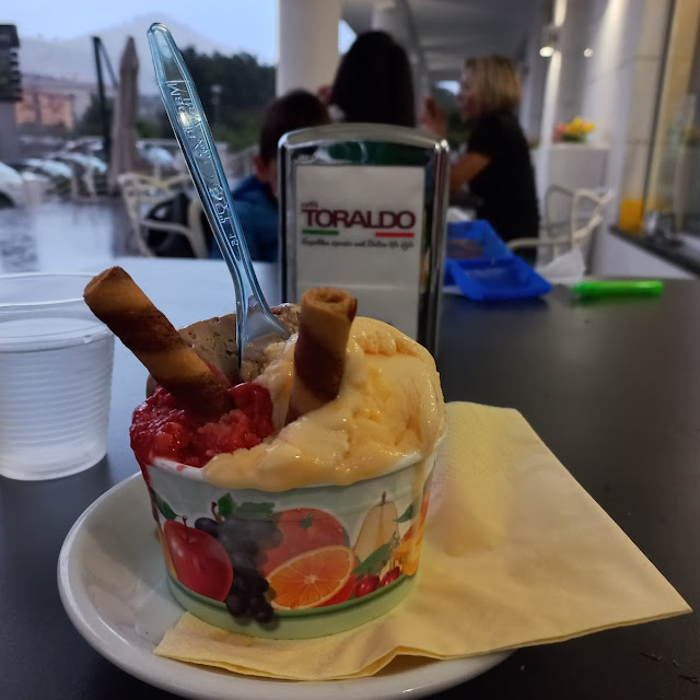 Gelato Tree