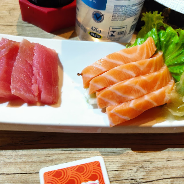 Comida Japonesa Com Peixes