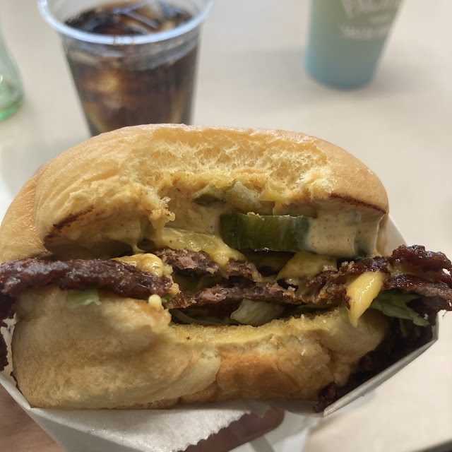 Hamburguesa Pacífico