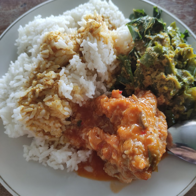 Nasi Ayam Asam Manis
