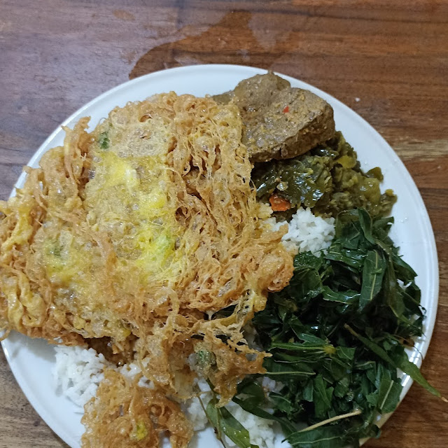 Nasi Padang Telor
