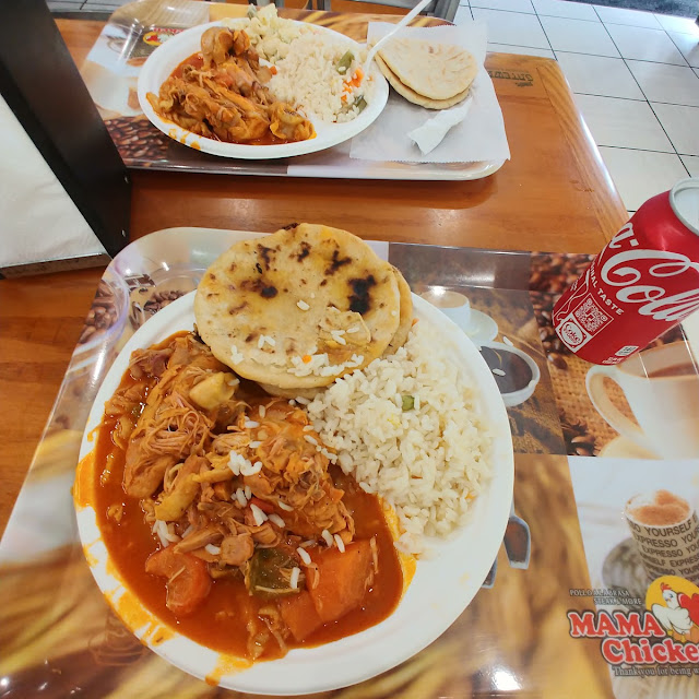 Pollo Guisado Con Arroz