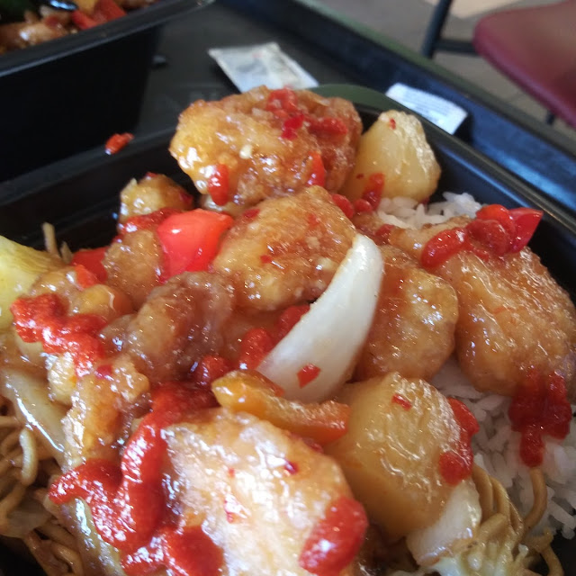 Sweet Fired Chicken Chow Mein