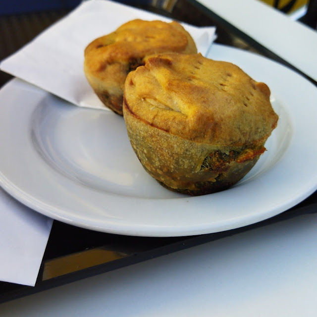 Empada de Cogumelos E Espinafre E Mozzarella E Espinafre