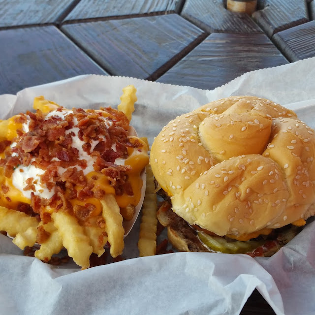 Famous Fries