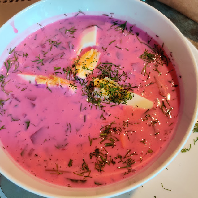 Chlodnik - Kalte Rote Bete Suppe Mit Ei