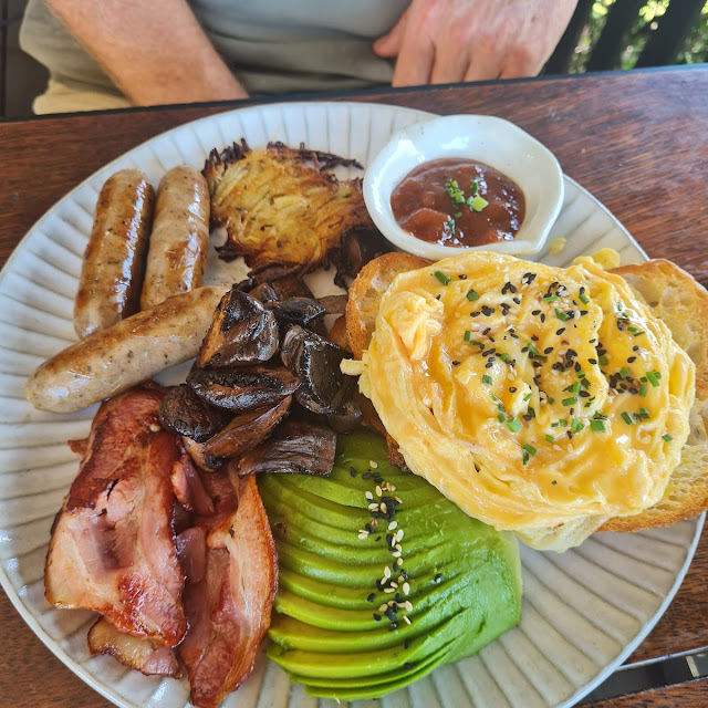 Big Brekkie