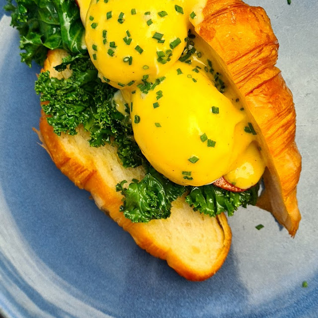 Eggs Croissant