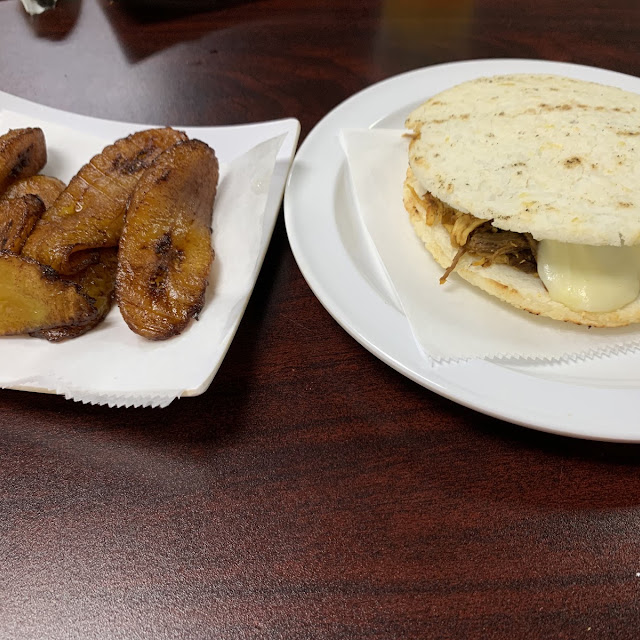 Arepa Mixta