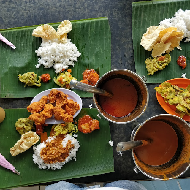 Banana Leaf Rice with Mutton Varuval