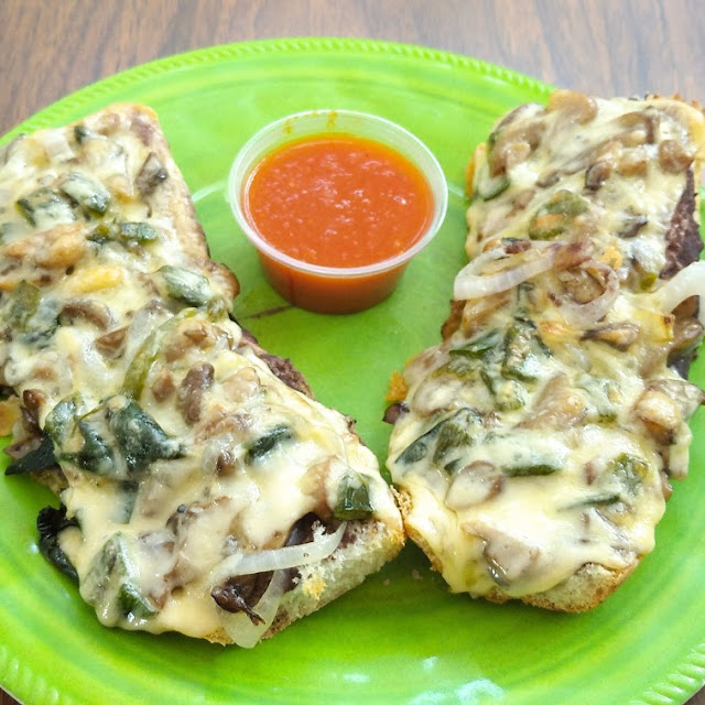 Molletes Con Champiñones