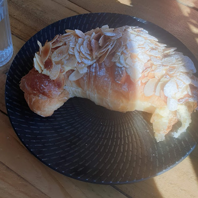 Almond Croissant