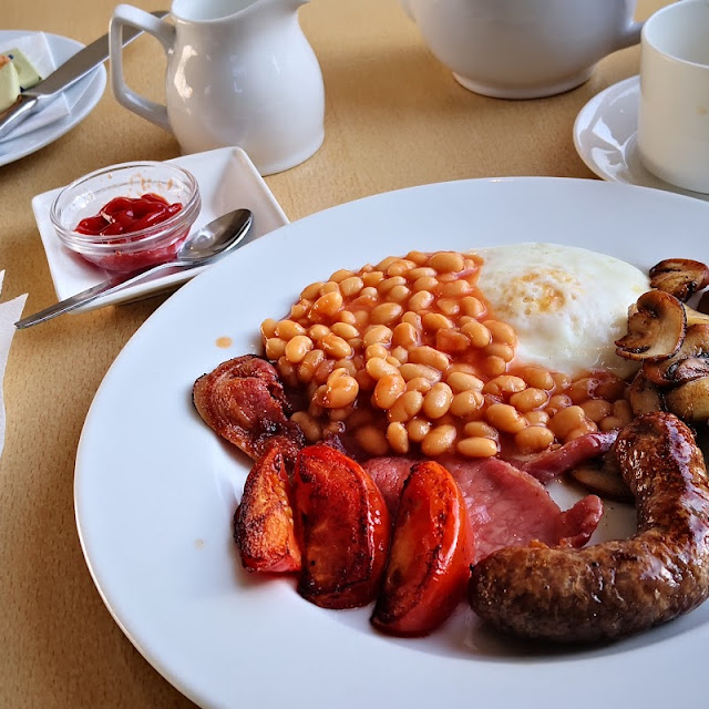 English Breakfast