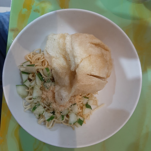 Pempek Kapal Selam