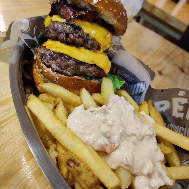 Hamburguesa Demente Con Papas