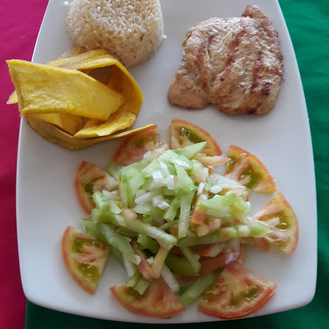 Ensalada Al Gusto Con Proteina