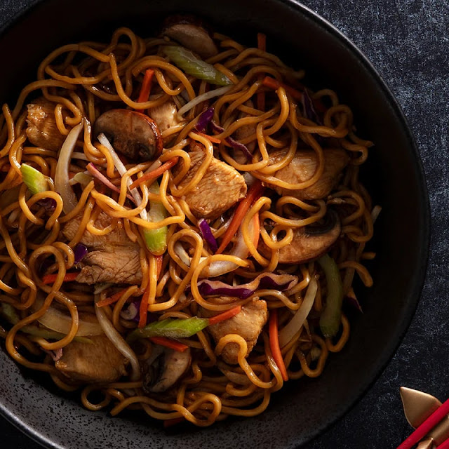 Signature Lo Mein