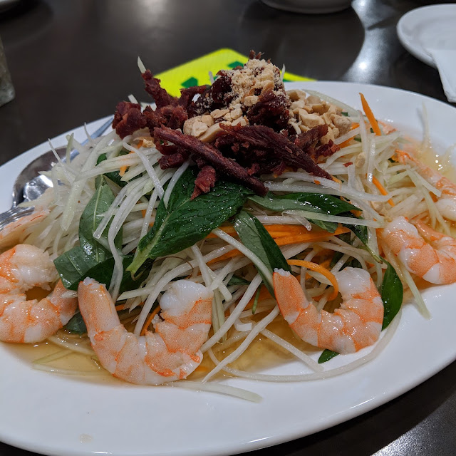 Papaya Salad with Shrimps