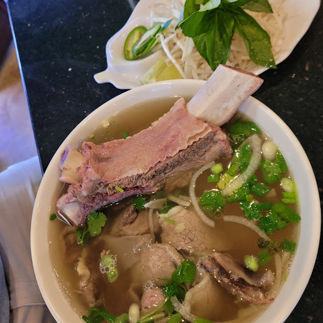 Pho Tai