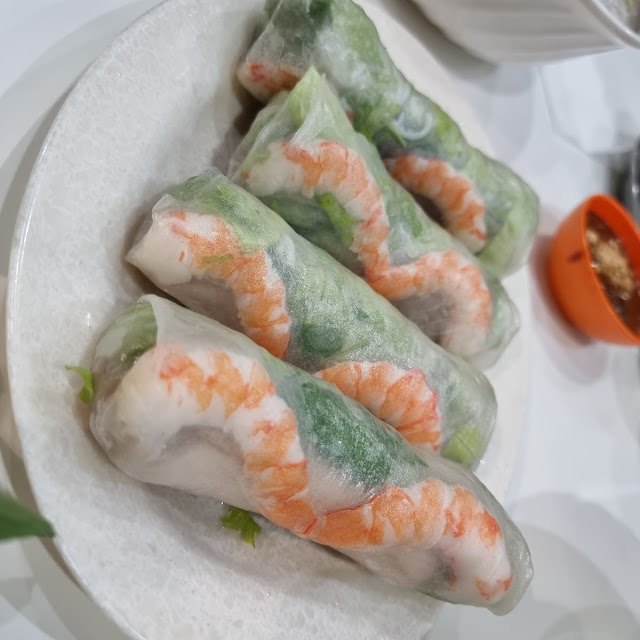 Vietnamese Spring Rolls with Shrimp and Pork