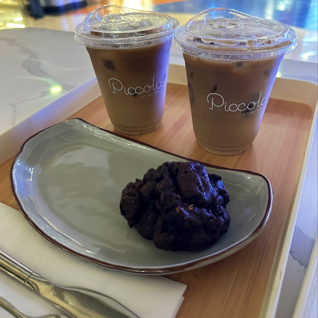 Dark Chocolate Cookie