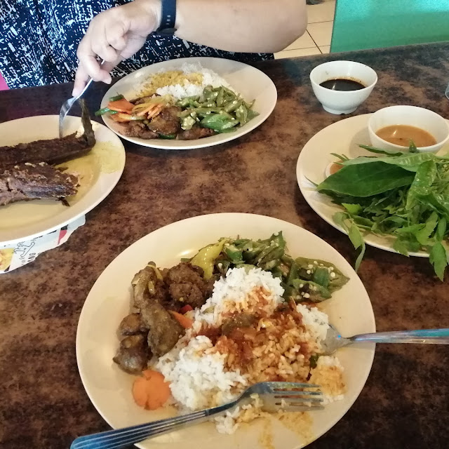 Nasi Campur