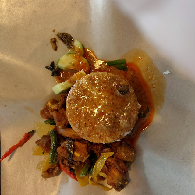 Nasi Kukus Ayam Kunyit