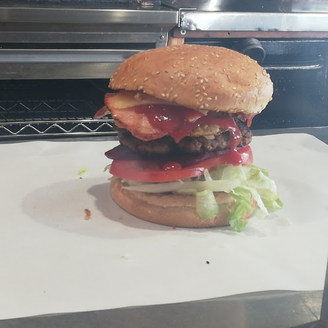 Burger with the Lot