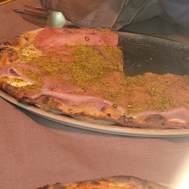 Pizza Mortadella E Pistacchio