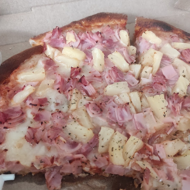 Pizza Hawaiana