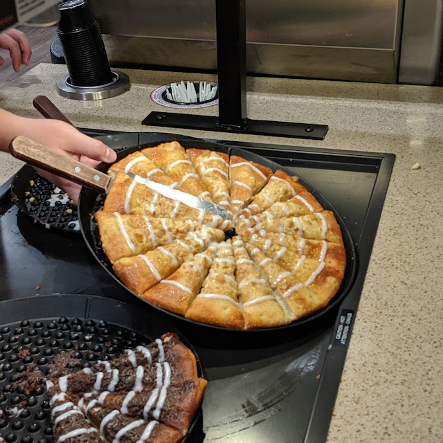 Cactus Dessert Pizza