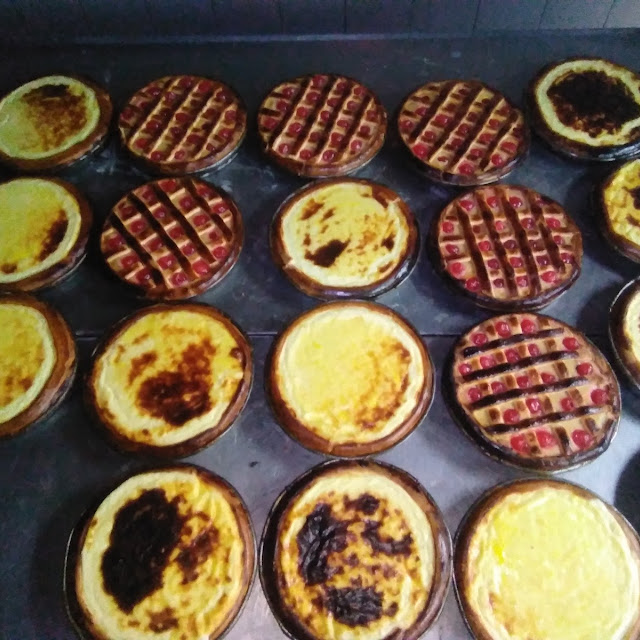 Torta de Vainilla Y Torta Parisina