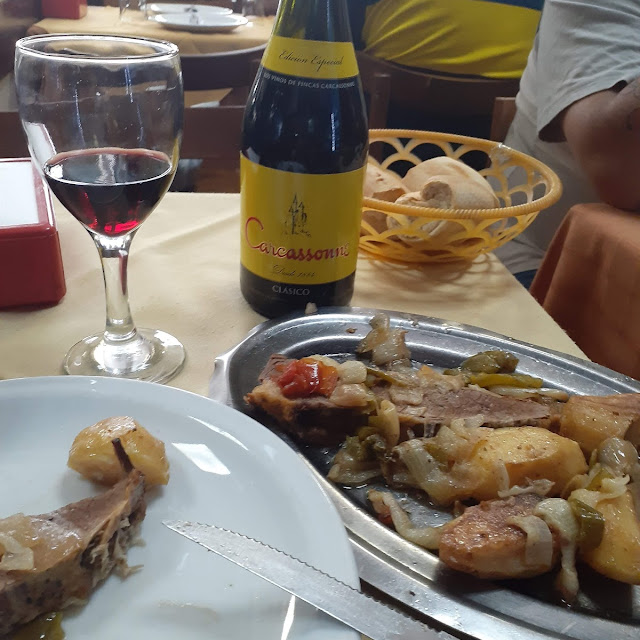 Vacío Al Horno Con Papas Fritas