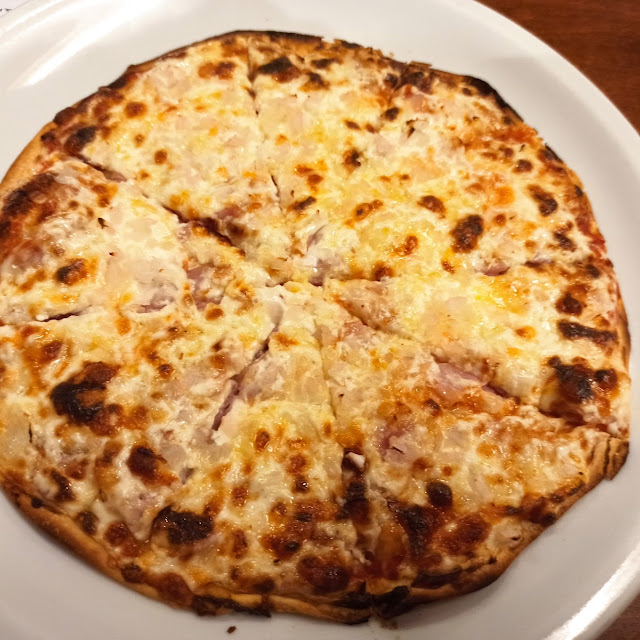 Pizza Carbonara Con Cebolla