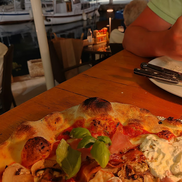 Pizza La Pizdarija