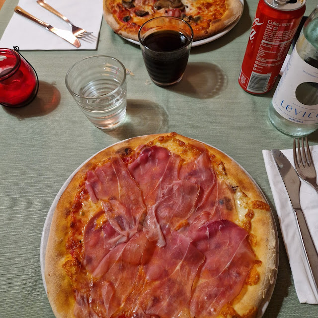 Pizza Al Prosciutto Crudo Inglesina