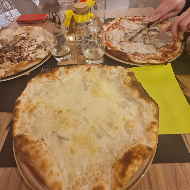Pizza Quattro Formaggi