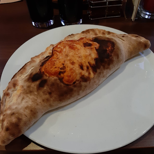 Calzone