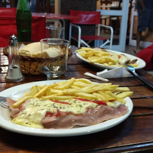 Milanesa Napolitana Con Fritas
